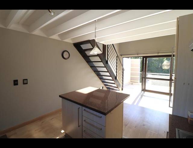 1 BEDROOM APARTMENT FOR SALE IN LONEHILL